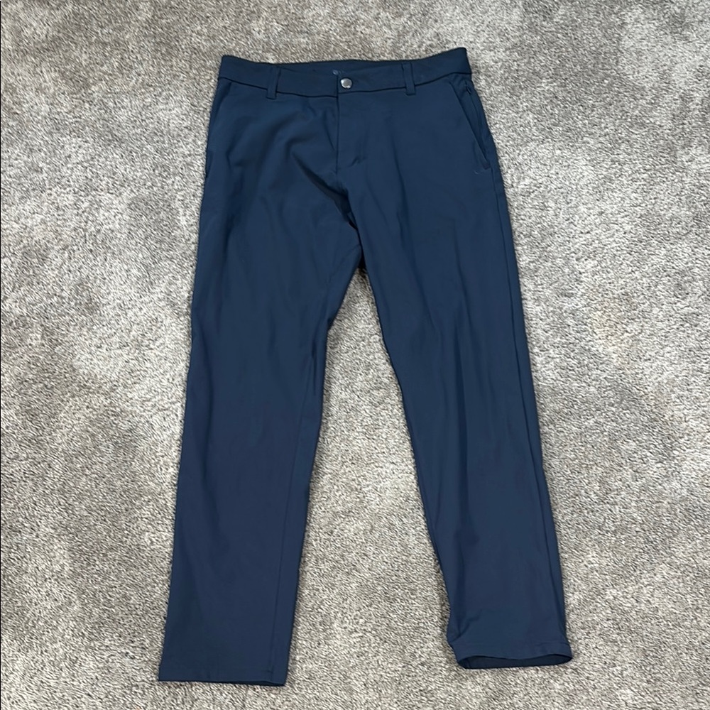 Lululemon Commission Classic-Fit Pant